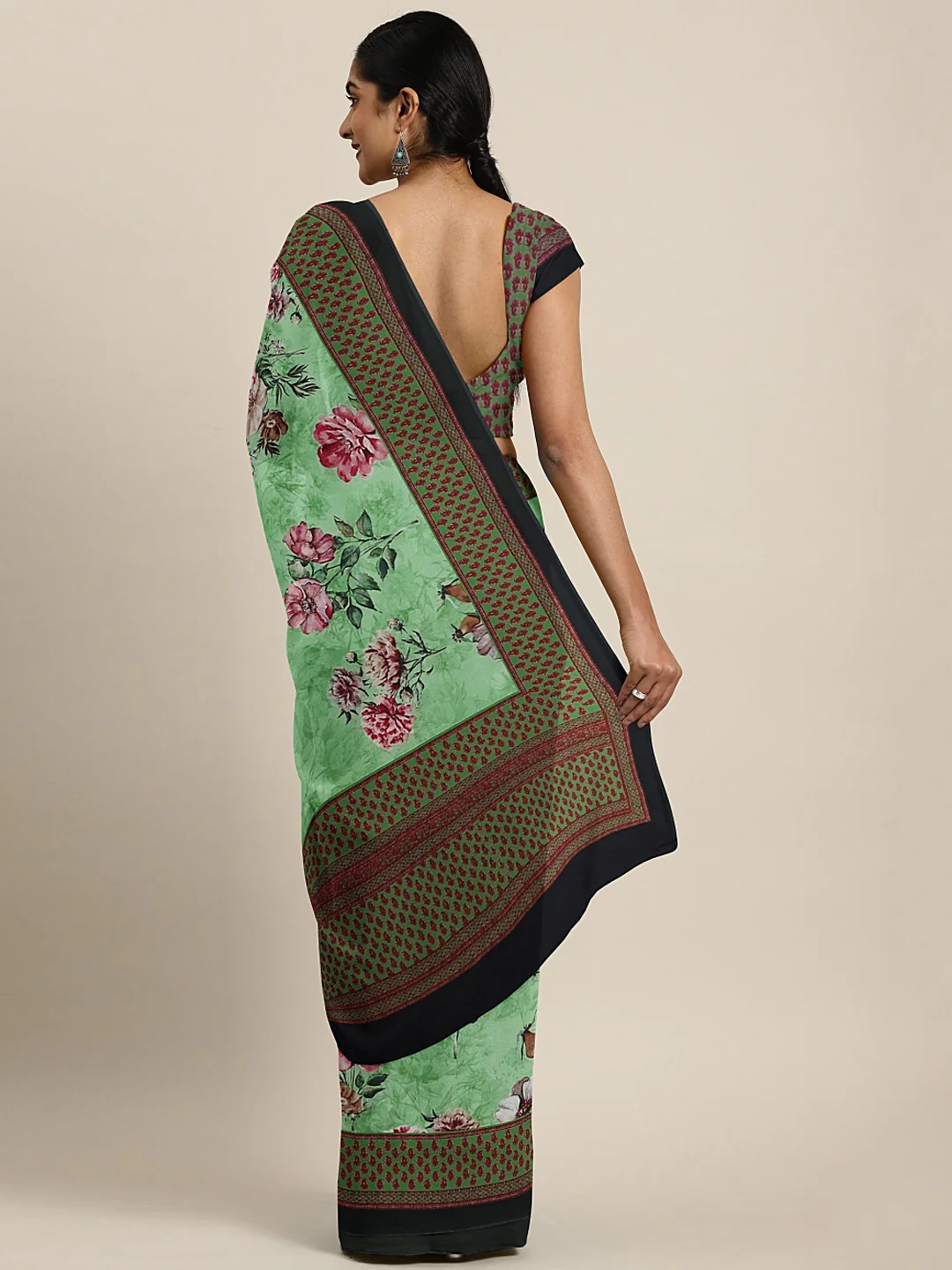 Neerus Green Printed Saree With Blouse - Image 2