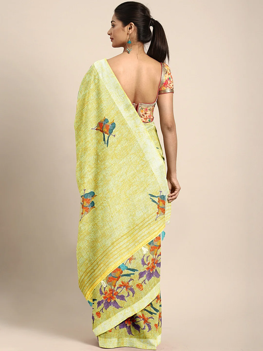 Neerus Green Printed Saree With Blouse - Image 2