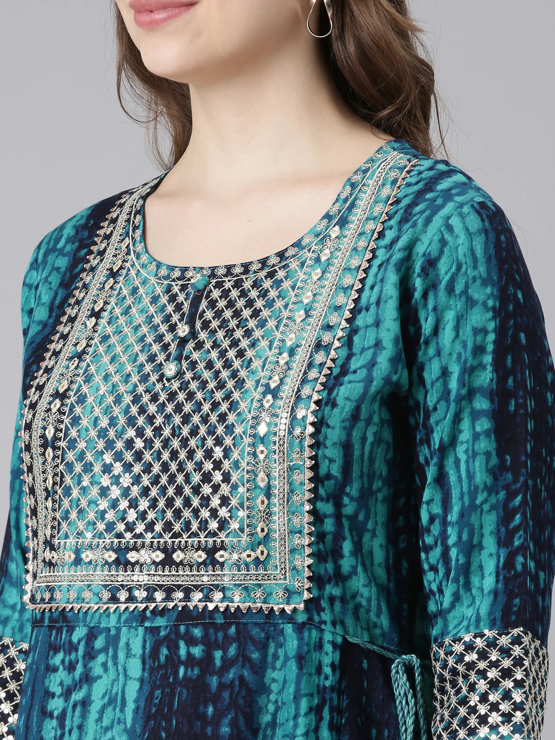 Neerus Green Rayonn Curved Casual Ethnic Motifs Anarkali Kurta. - Image 5