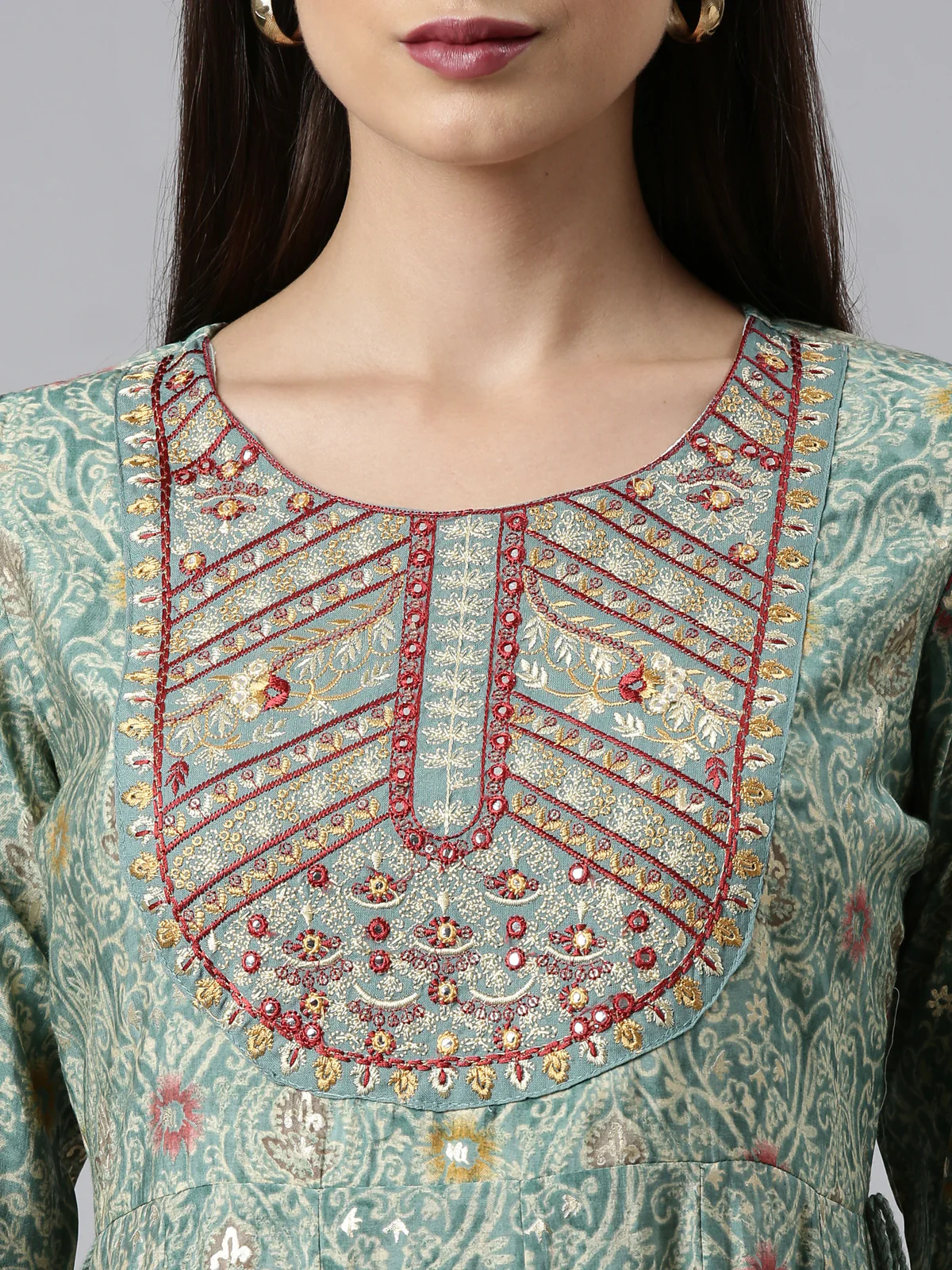 Neerus Green Regular Calf Length Printed Kurta Printed Trousers With Dupatta - Image 4