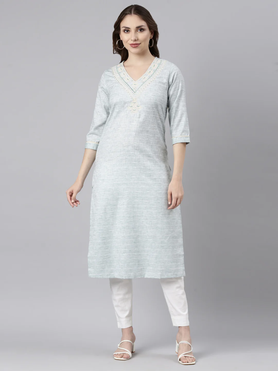 Neerus Green Regular Straight Checked Kurta