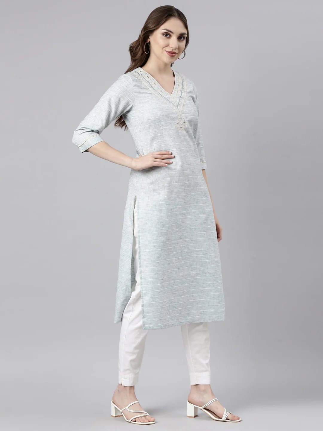 Neerus Green Regular Straight Checked Kurta - Image 2