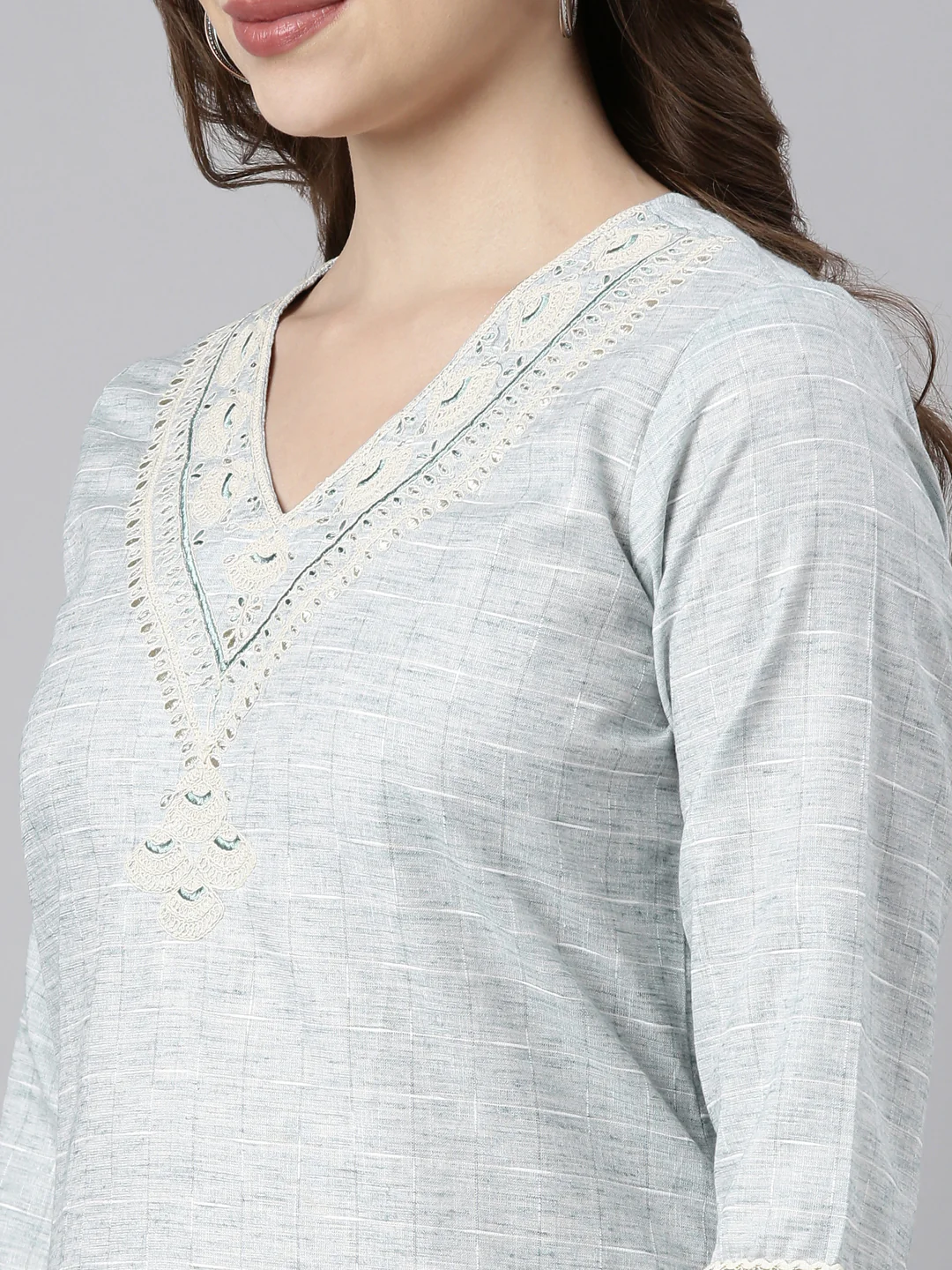 Neerus Green Regular Straight Checked Kurta - Image 4