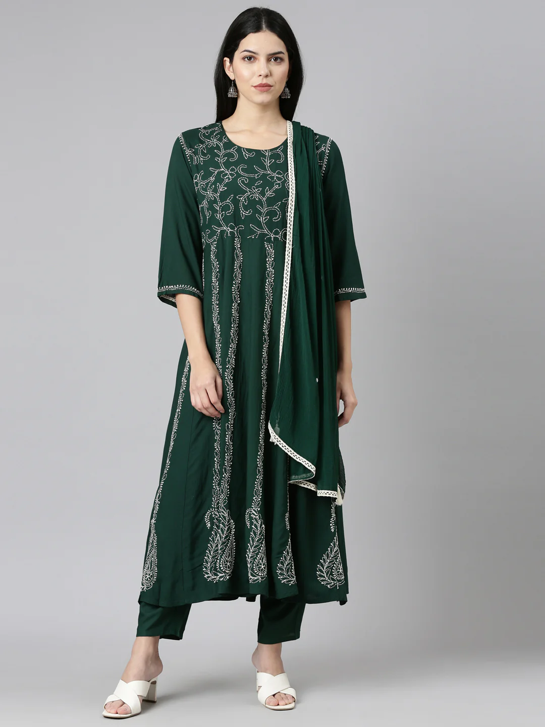 Neerus Green Regular Straight Embroidered Kurta And Trousers With Dupatta