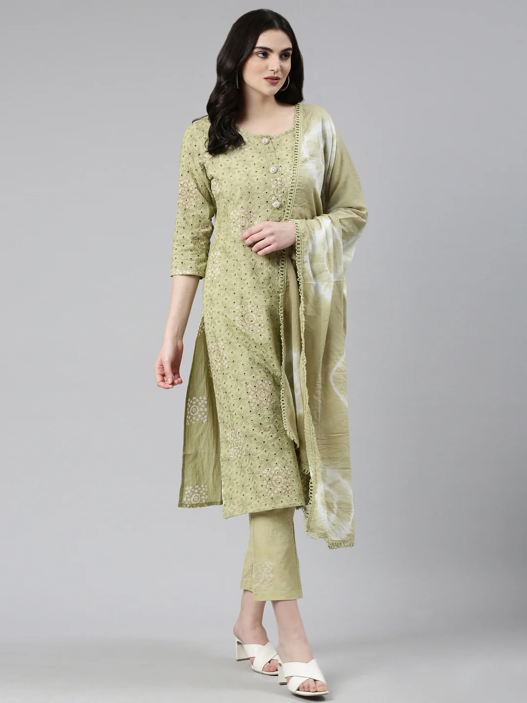 Neerus Green Regular Straight Embroidered Kurta And Trousers With Dupatta - Image 5