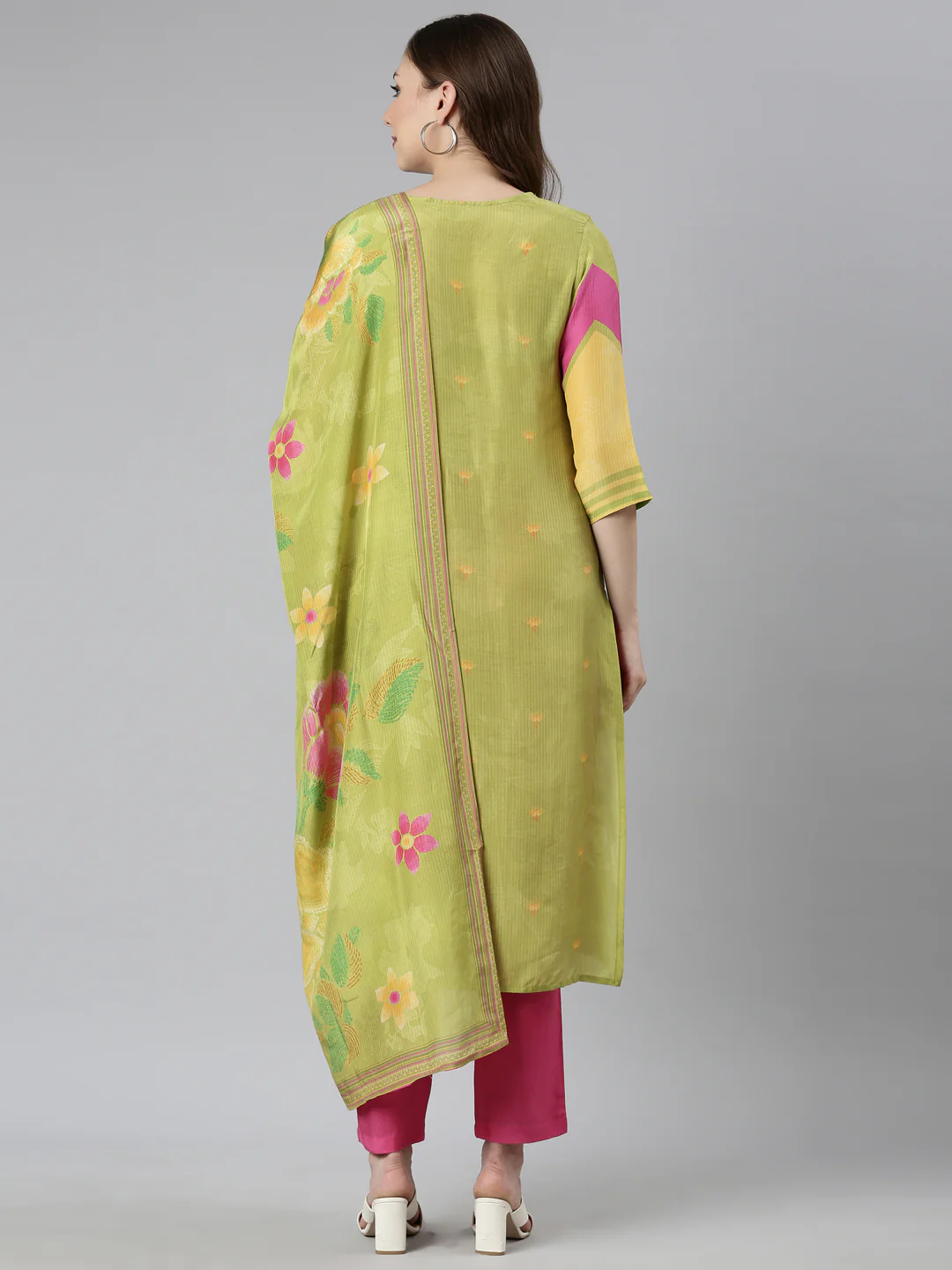 Neerus Green Regular Straight Floral Kurta And Trousers With Dupatta - Image 3