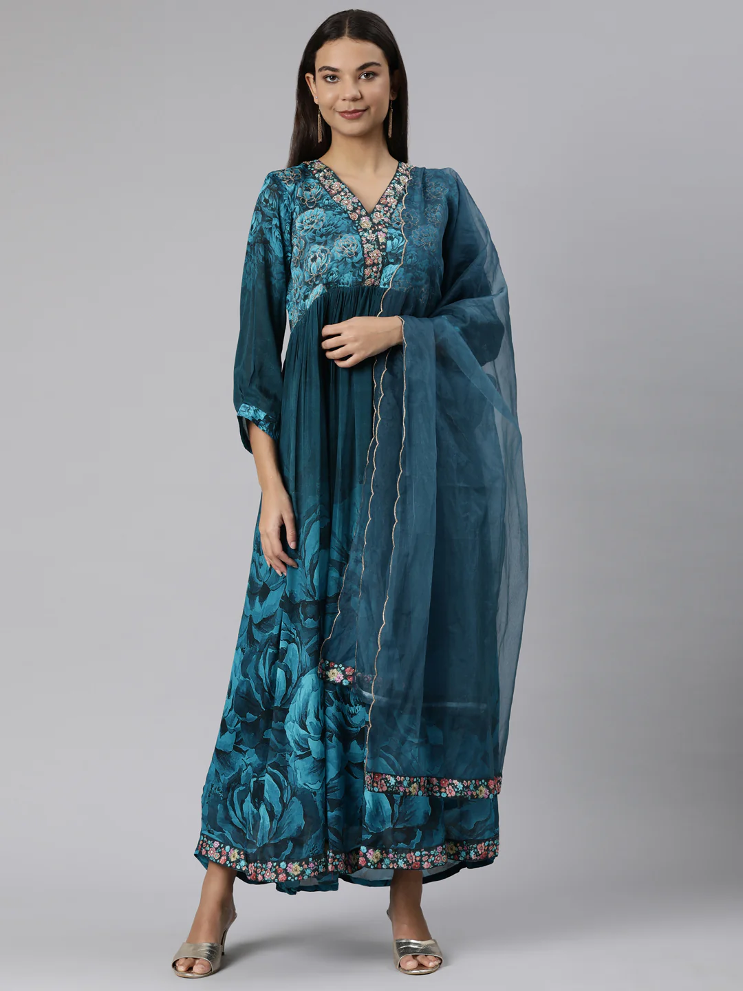 Neerus Green Regular Straight Floral Kurta And Trousers With Dupatta