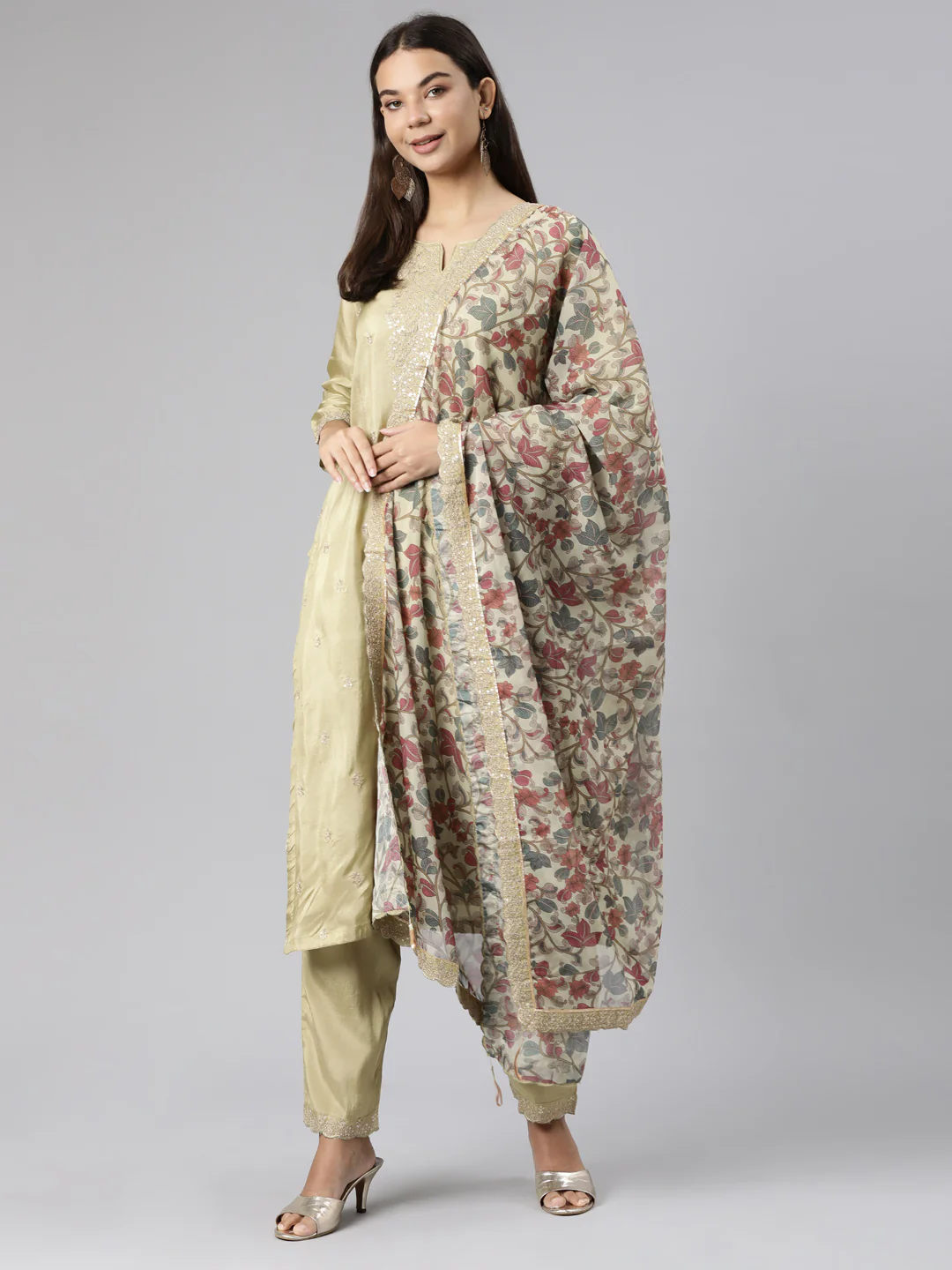 Neerus Green Regular Straight Floral Kurta And Trousers With Dupatta - Image 6