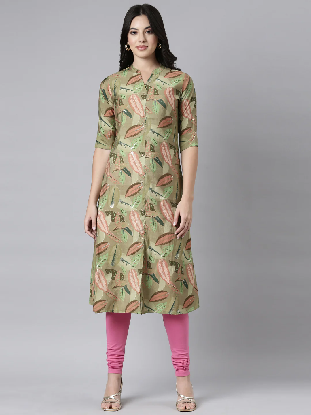 Neerus Green Straight Casual Solid Straight Kurta