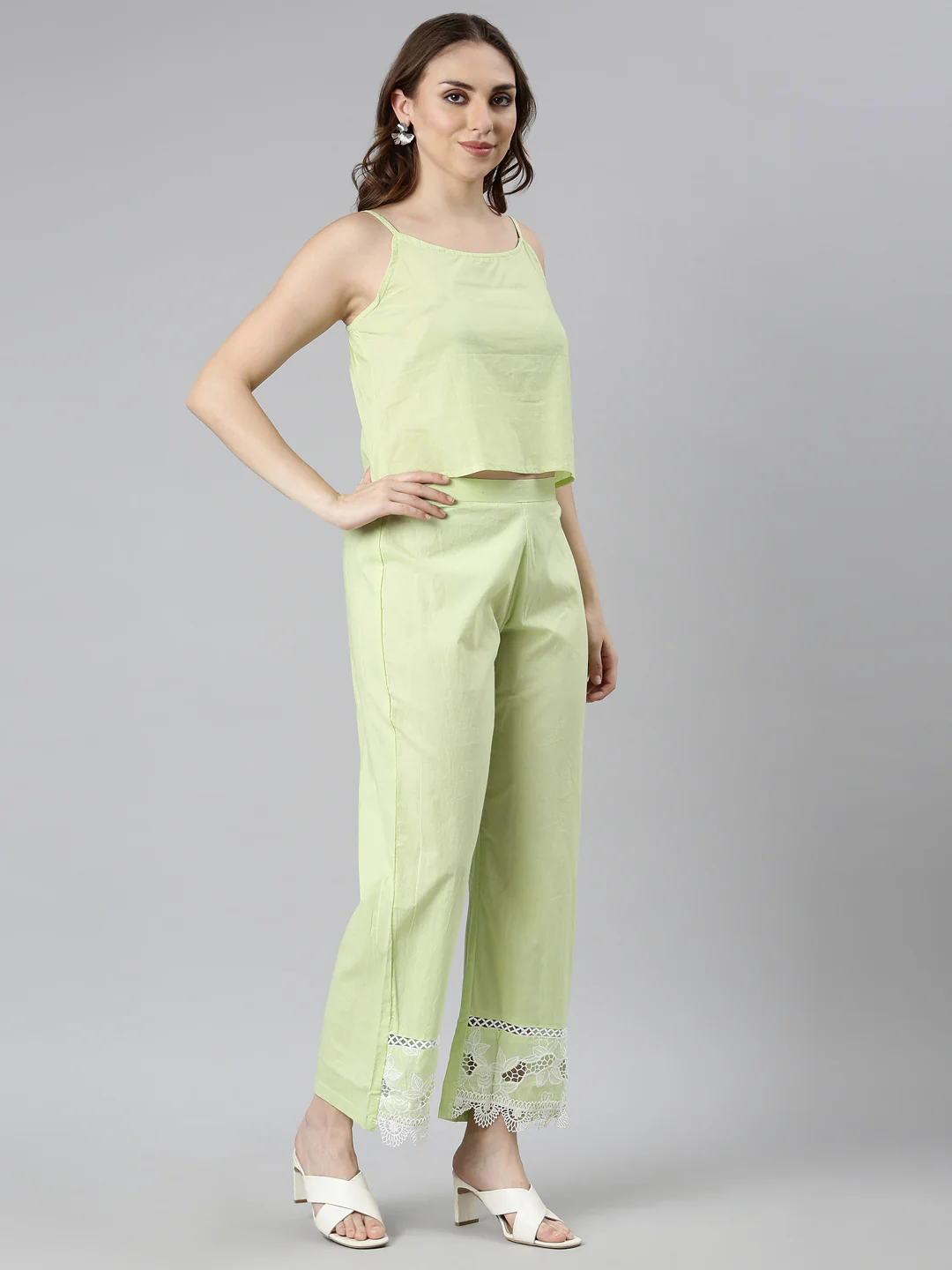 Neerus Green Regular Straight Floral Kurti And  Trousers - Image 2