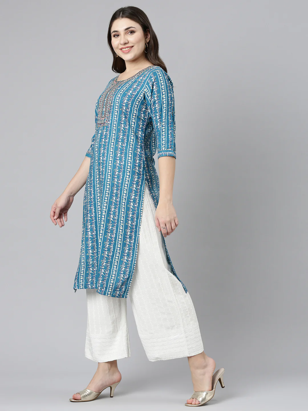 Neerus Green Regular Straight Printed Kurta And Palazzos - Image 2