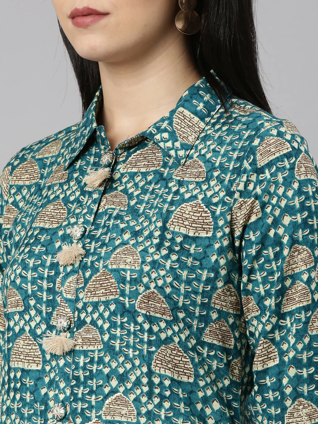 Neerus Green Regular Straight Printed Kurta And Salwar - Image 4