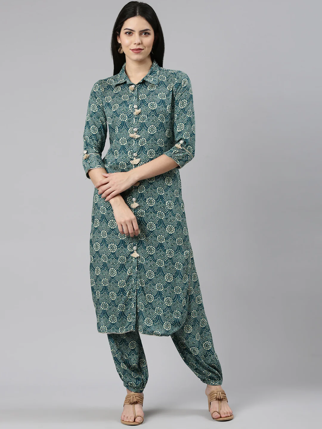 Neerus Green Regular Straight Printed Kurta And Salwar