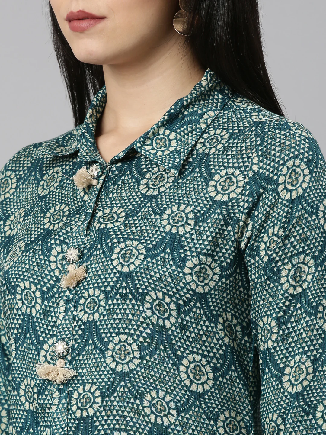 Neerus Green Regular Straight Printed Kurta And Salwar - Image 4