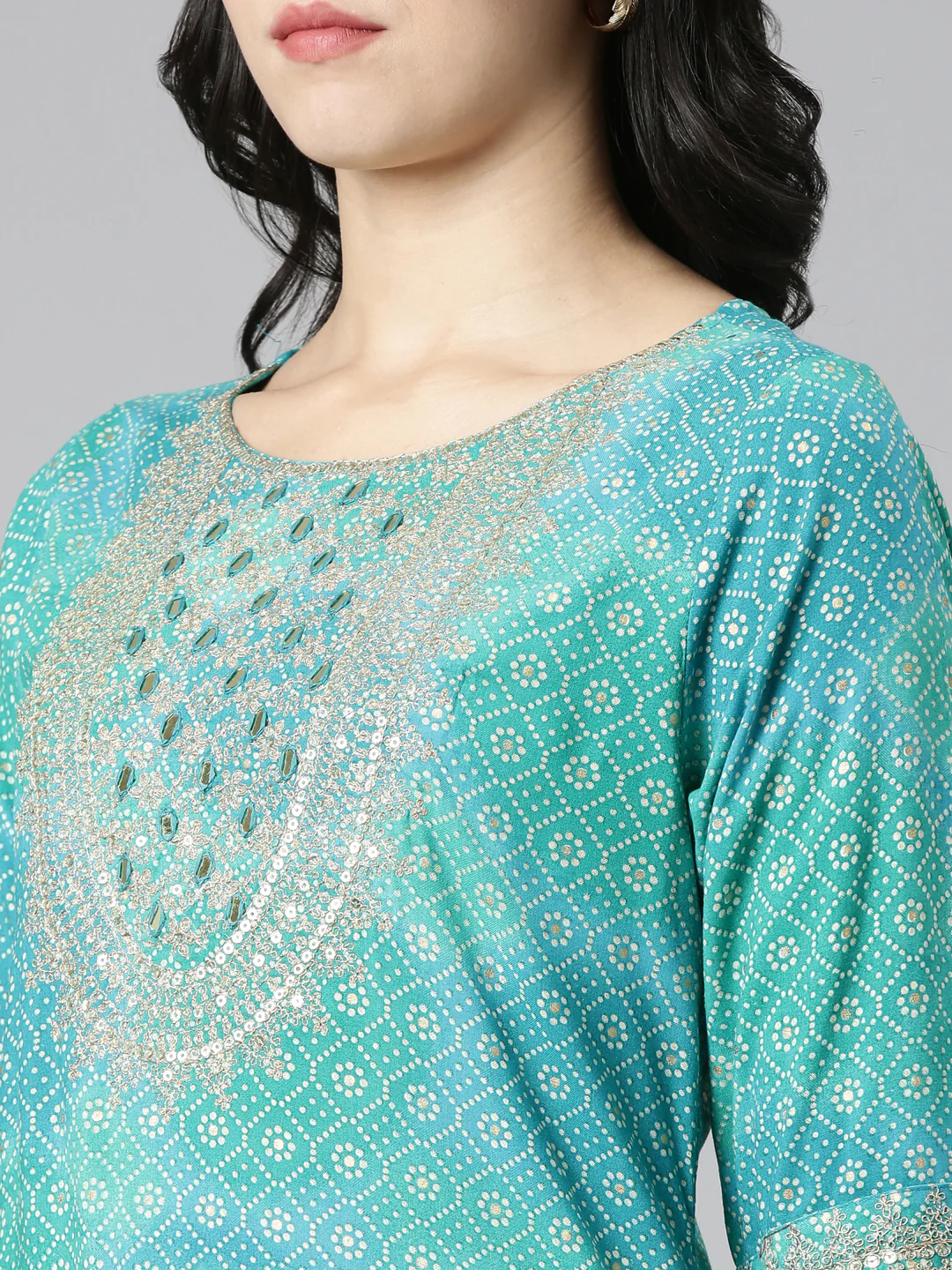 Neerus Green Regular Straight Printed Kurta And Salwar With Dupatta - Image 4