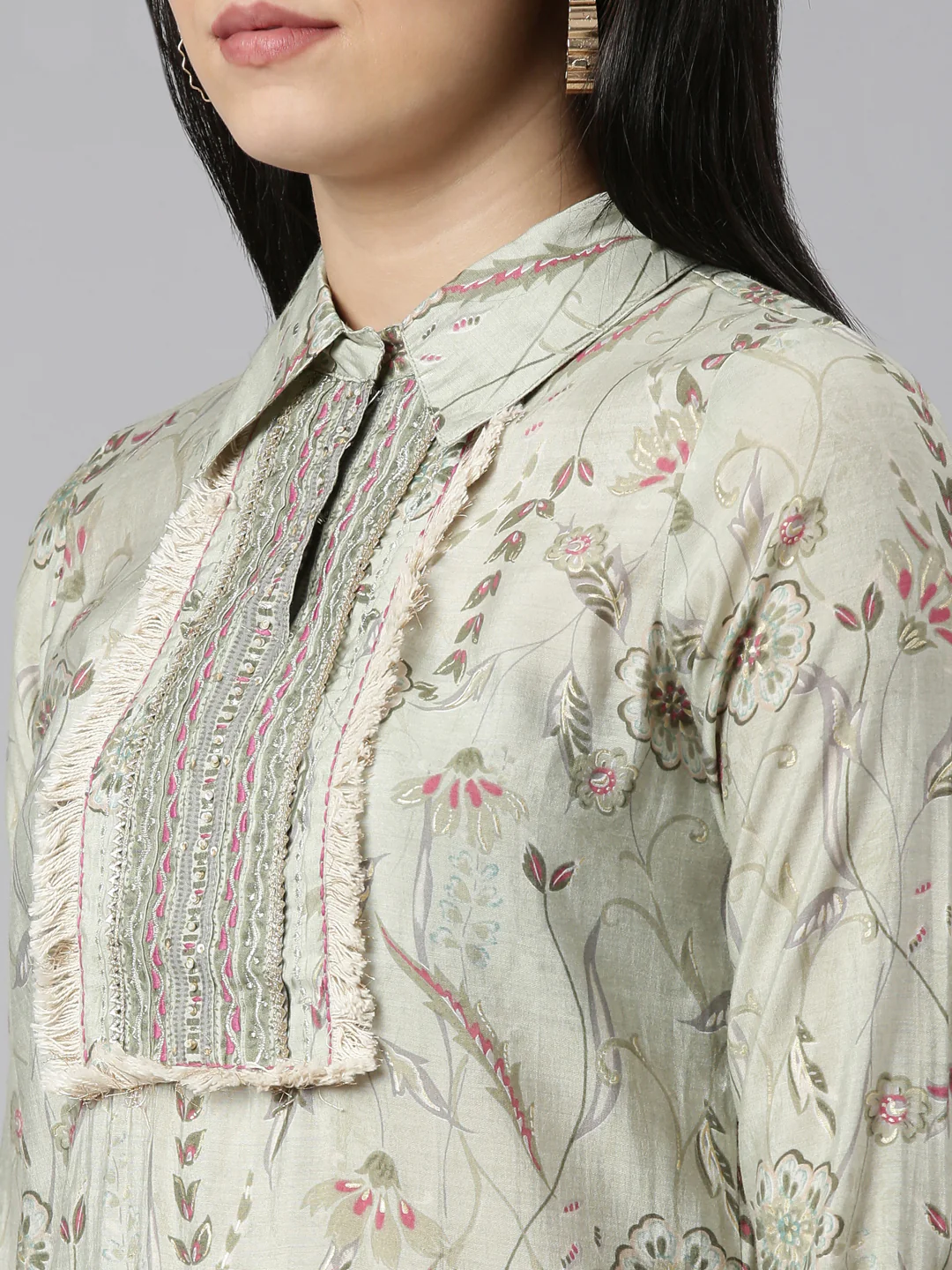 Neerus Green Regular Straight Printed Kurta And Salwar With Dupatta - Image 4