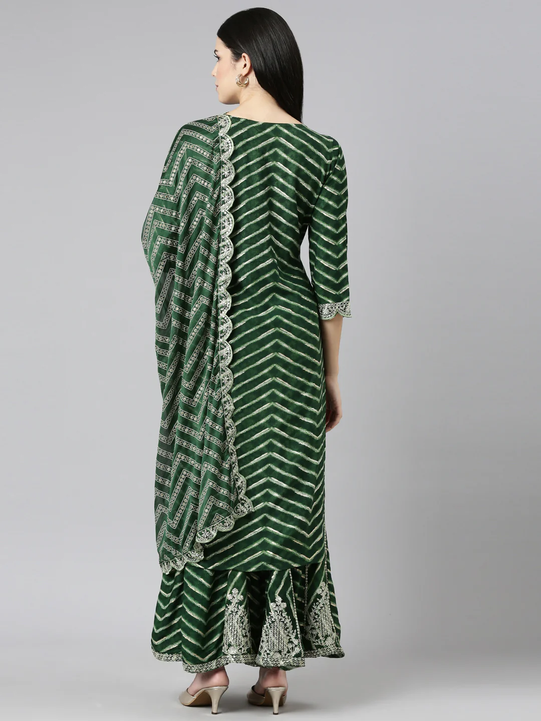 Neerus Green Regular Straight Printed Kurta And Sharara With Dupatta - Image 3