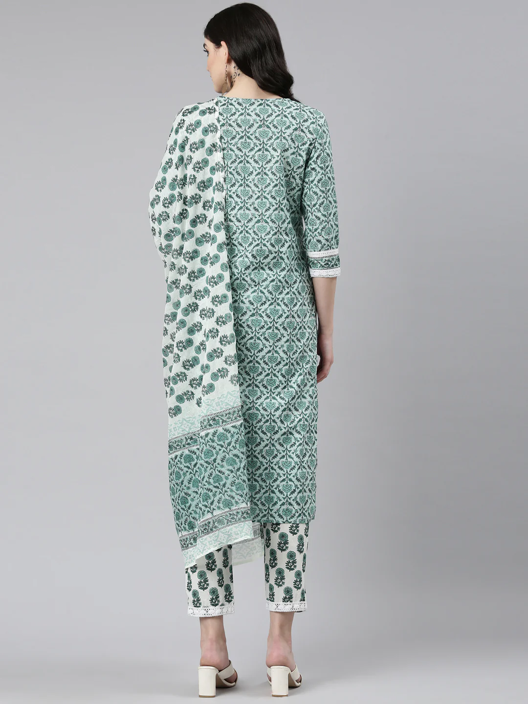 Neerus Green Regular Straight Printed Kurta And Trousers With Dupatta - Image 3