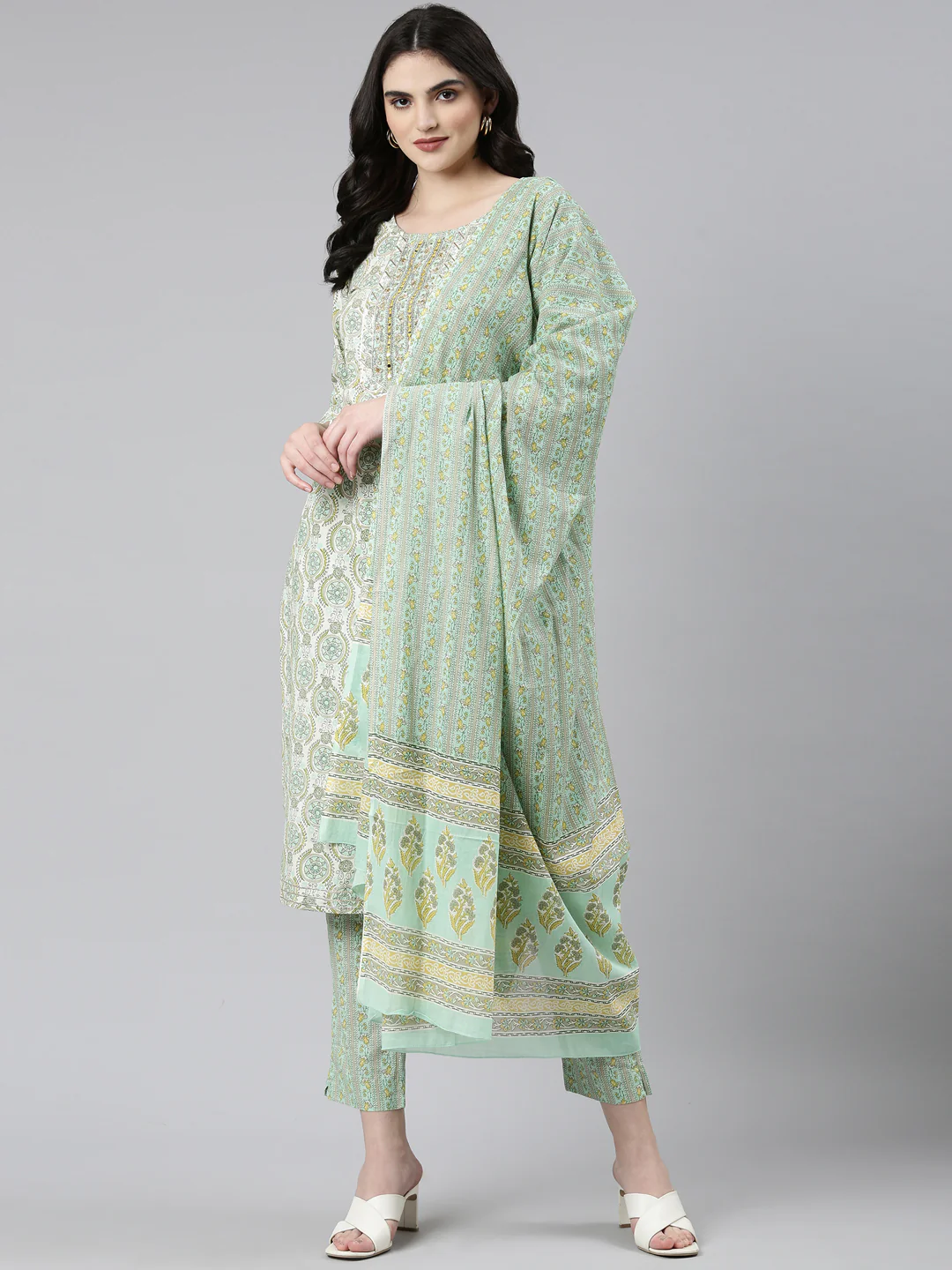 Neerus Green Regular Straight Printed Kurta And Trousers With Dupatta - Image 5