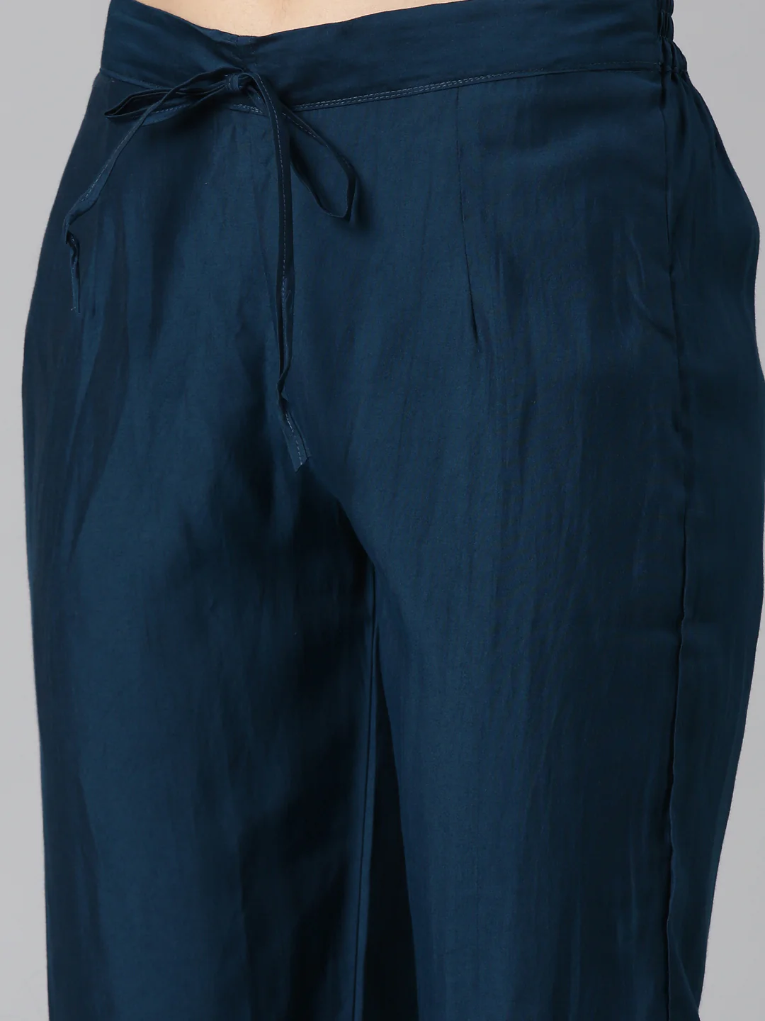 Neerus Green Regular Straight Solid Kurta And Trousers With Dupatta - Image 6