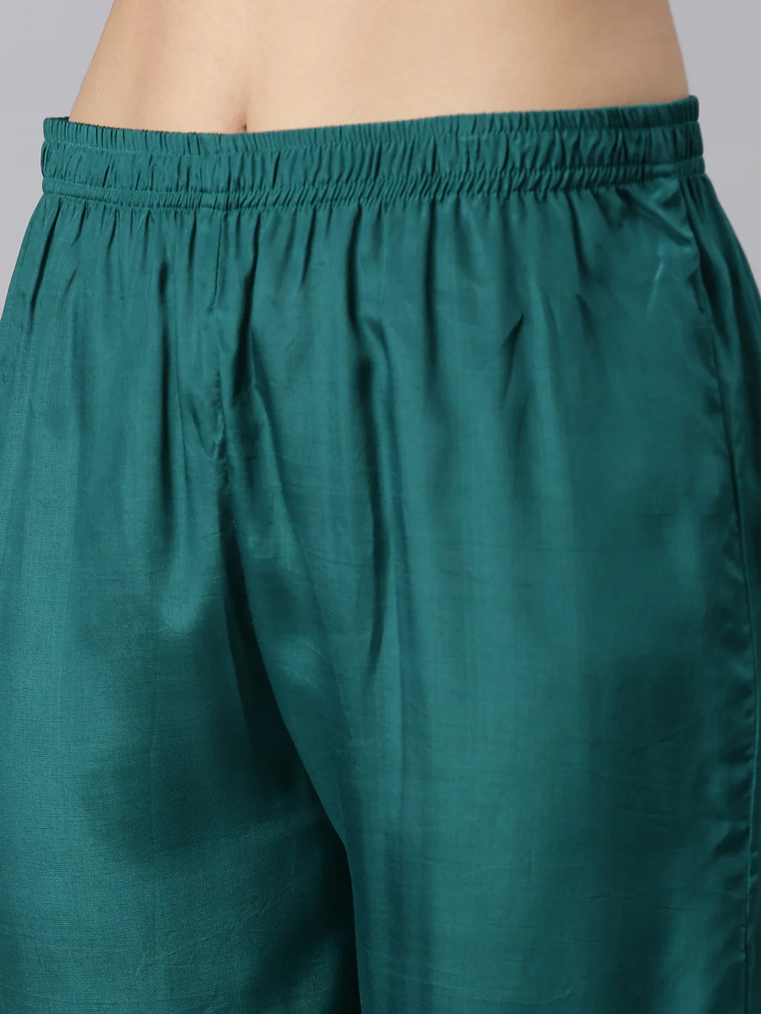 Neerus Green Regular Straight Solid Kurta and Trousers With Dupatta - Image 6