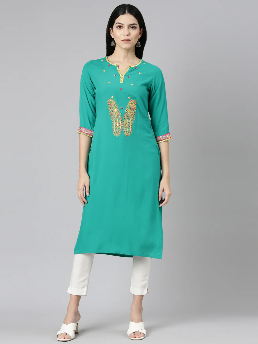 Neerus Green Regular Straight Solid Kurta