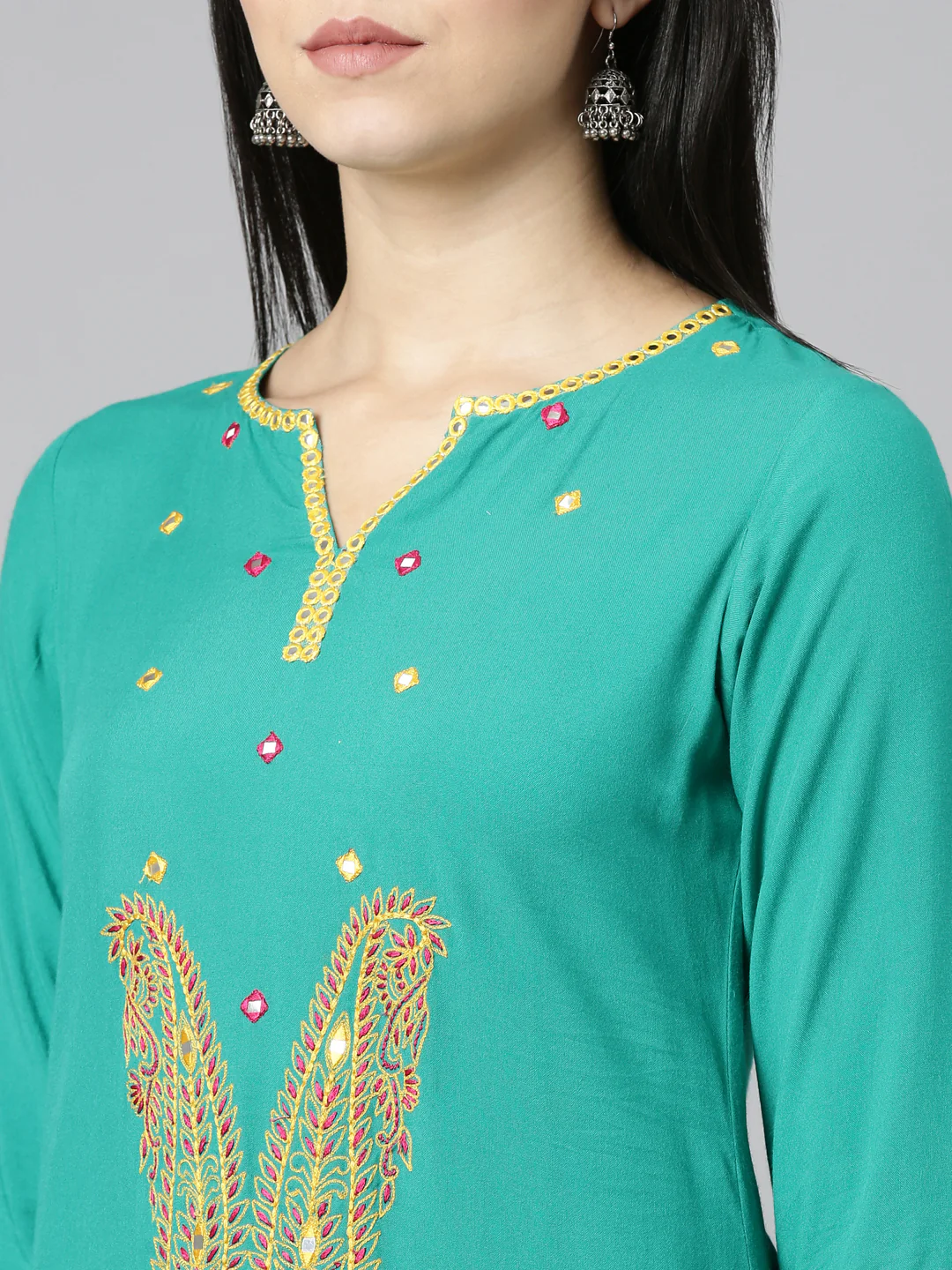 Neerus Green Regular Straight Solid Kurta - Image 4