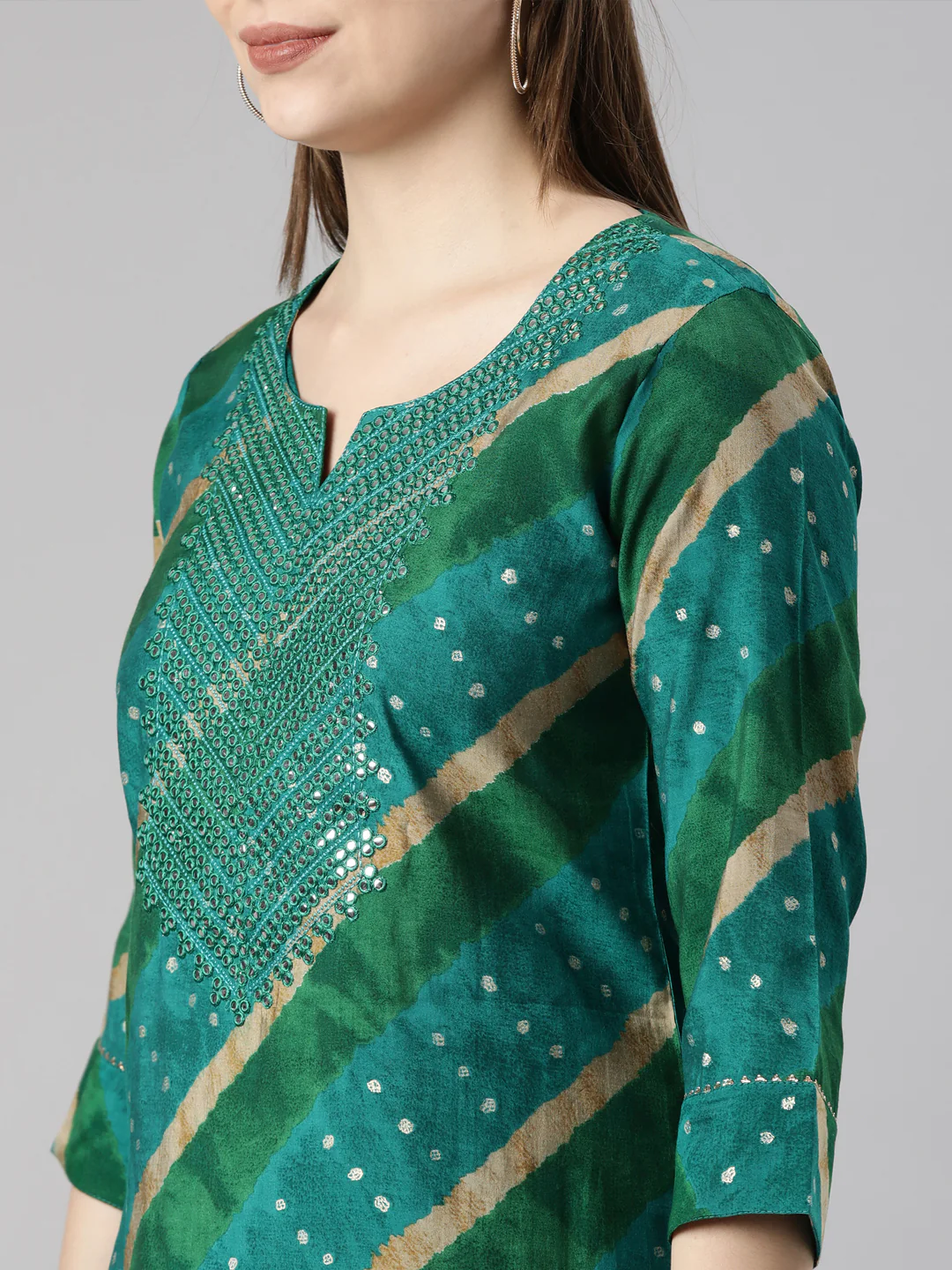 Neerus Green Regular Straight Striped Kurta And Trousers - Image 4
