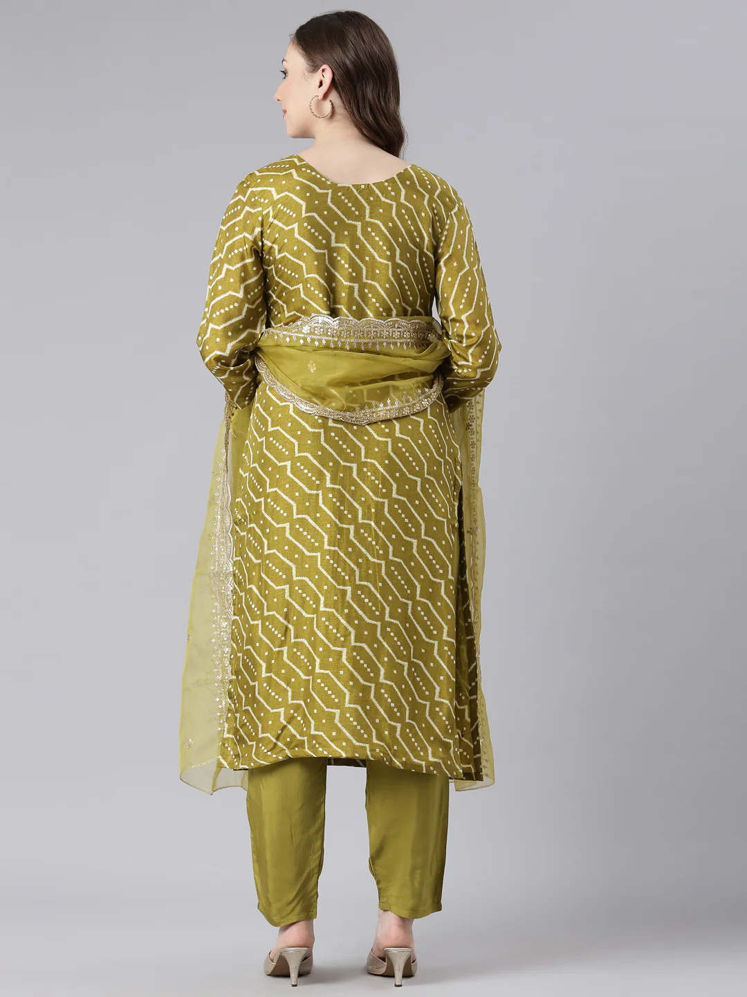 Neerus Green Silk Straight Casual Chevron Kurta and Trouser with Dupatta - Image 4