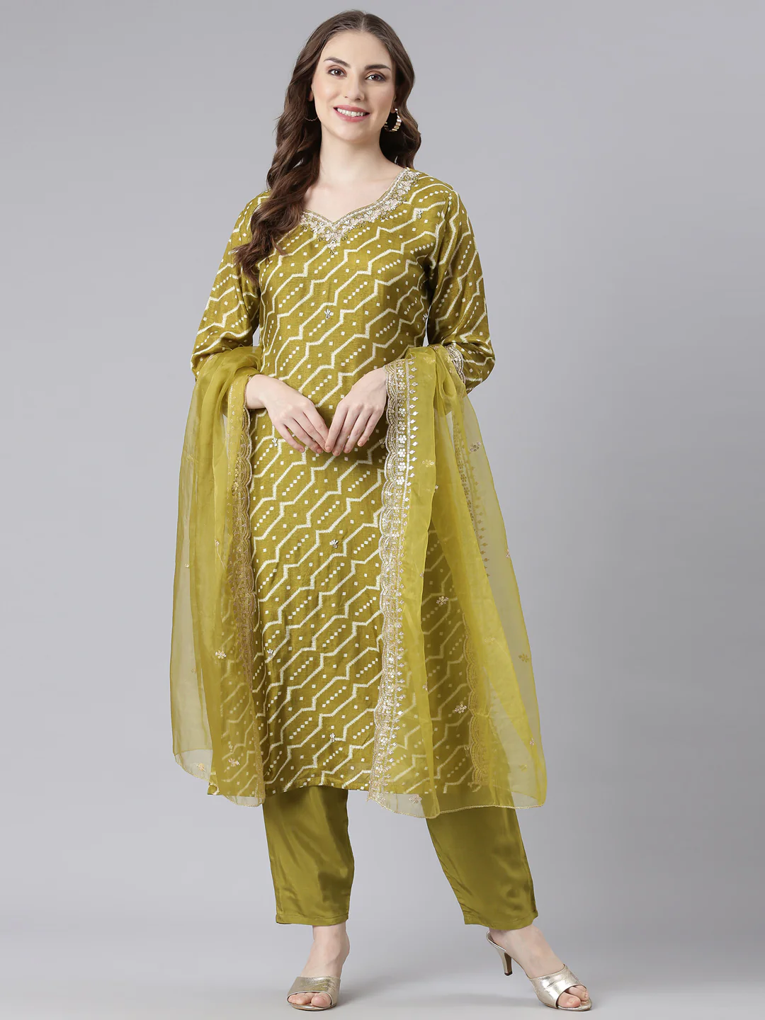 Neerus Green Silk Straight Casual Chevron Kurta and Trouser with Dupatta - Image 6