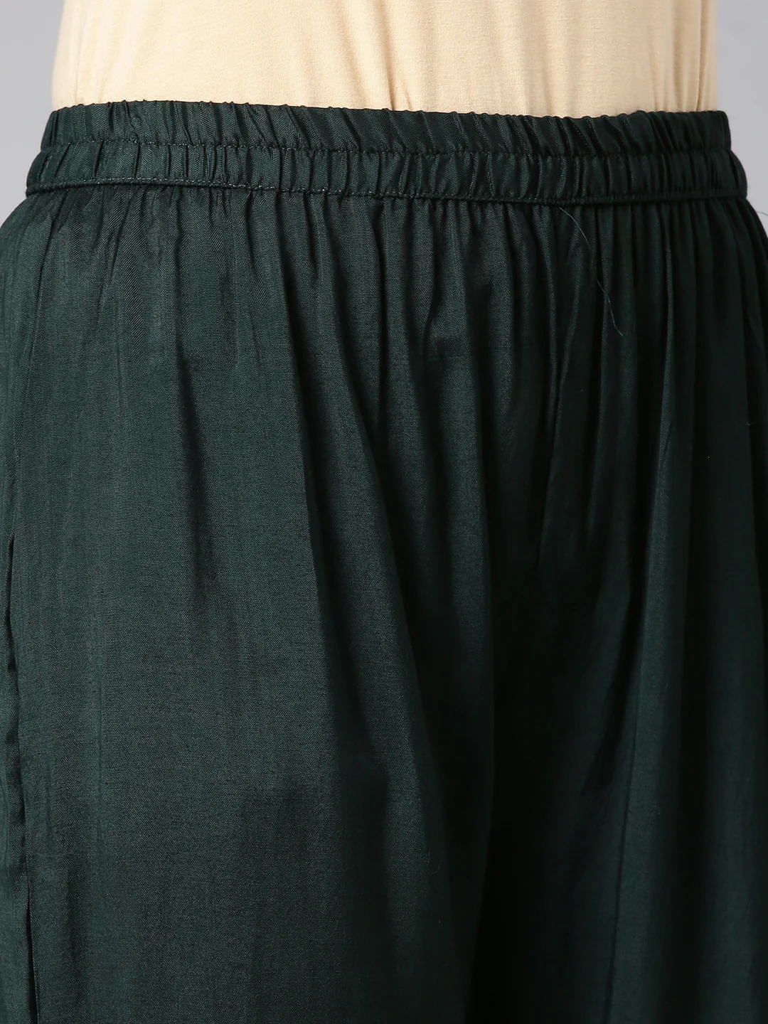 Neerus Green Solid Straight Kurta and Trousers With Dupatta - Image 6