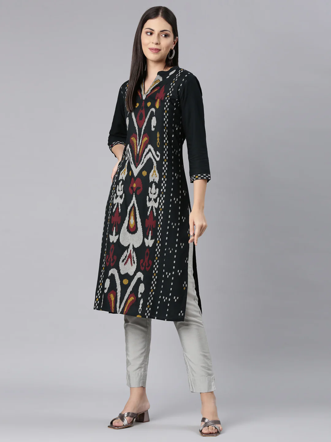 Neerus Green Straight Casual Chevron Straight Kurta - Image 6