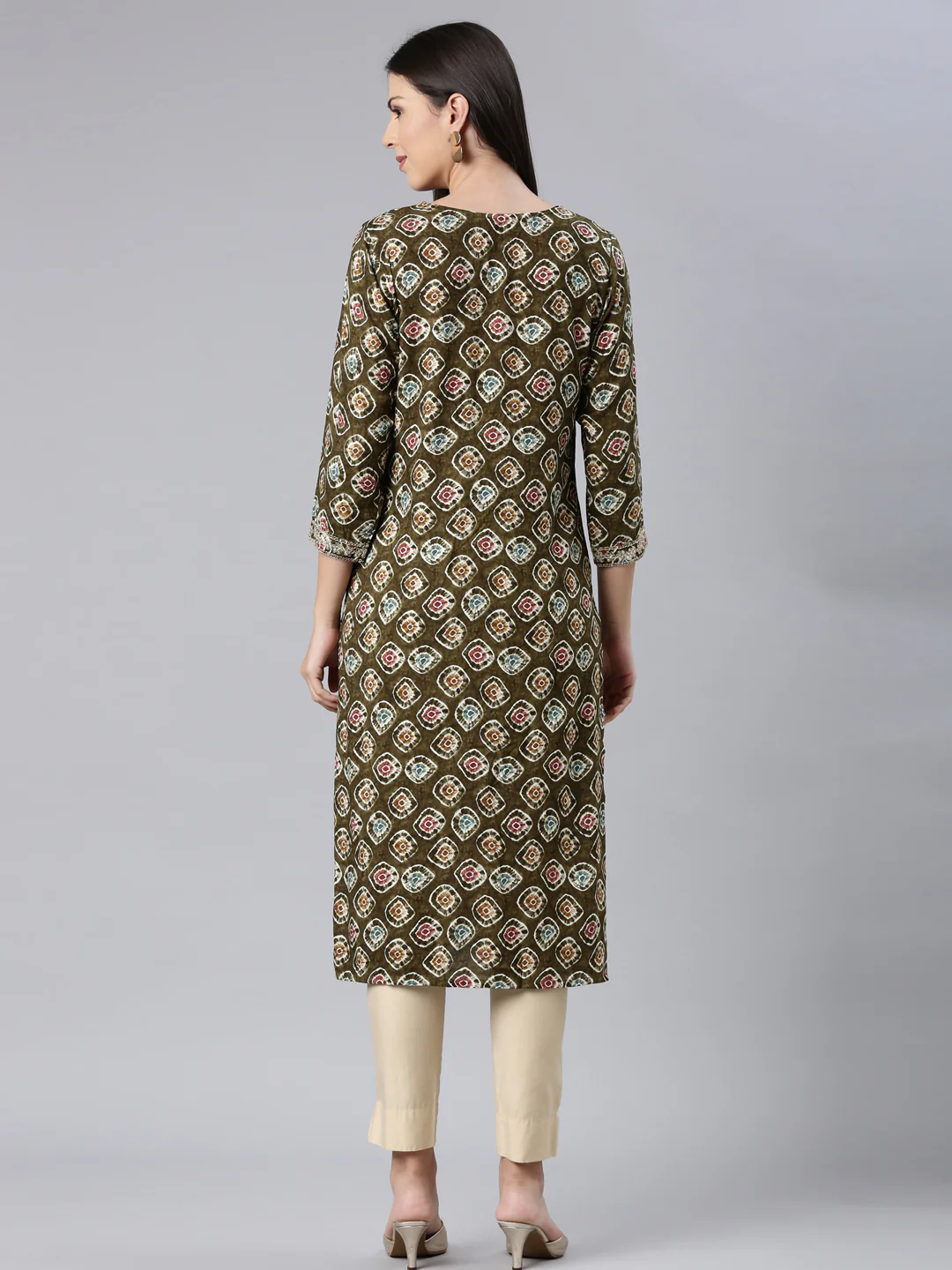 Neerus Green Straight Casual Embellished Straight Kurta - Image 4