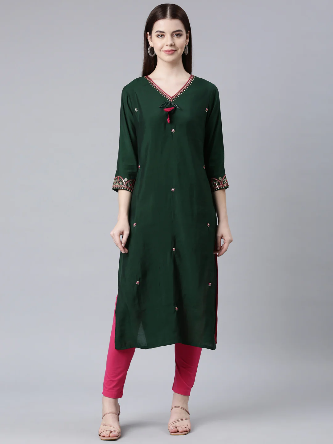 Neerus Green Straight Casual Embellished Straight Kurta
