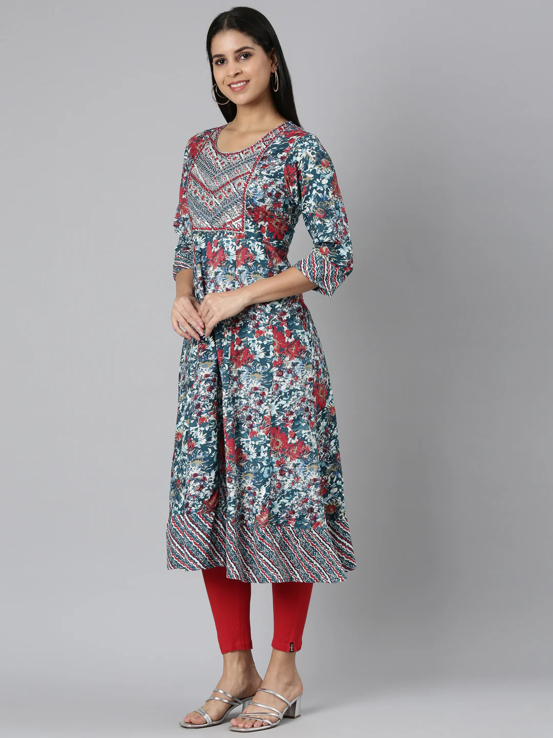 Neerus Green Casual Floral Anarkali Kurta - Image 2