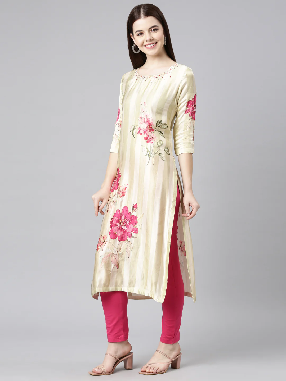 Neerus Green Straight Casual Floral Straight Kurta - Image 3