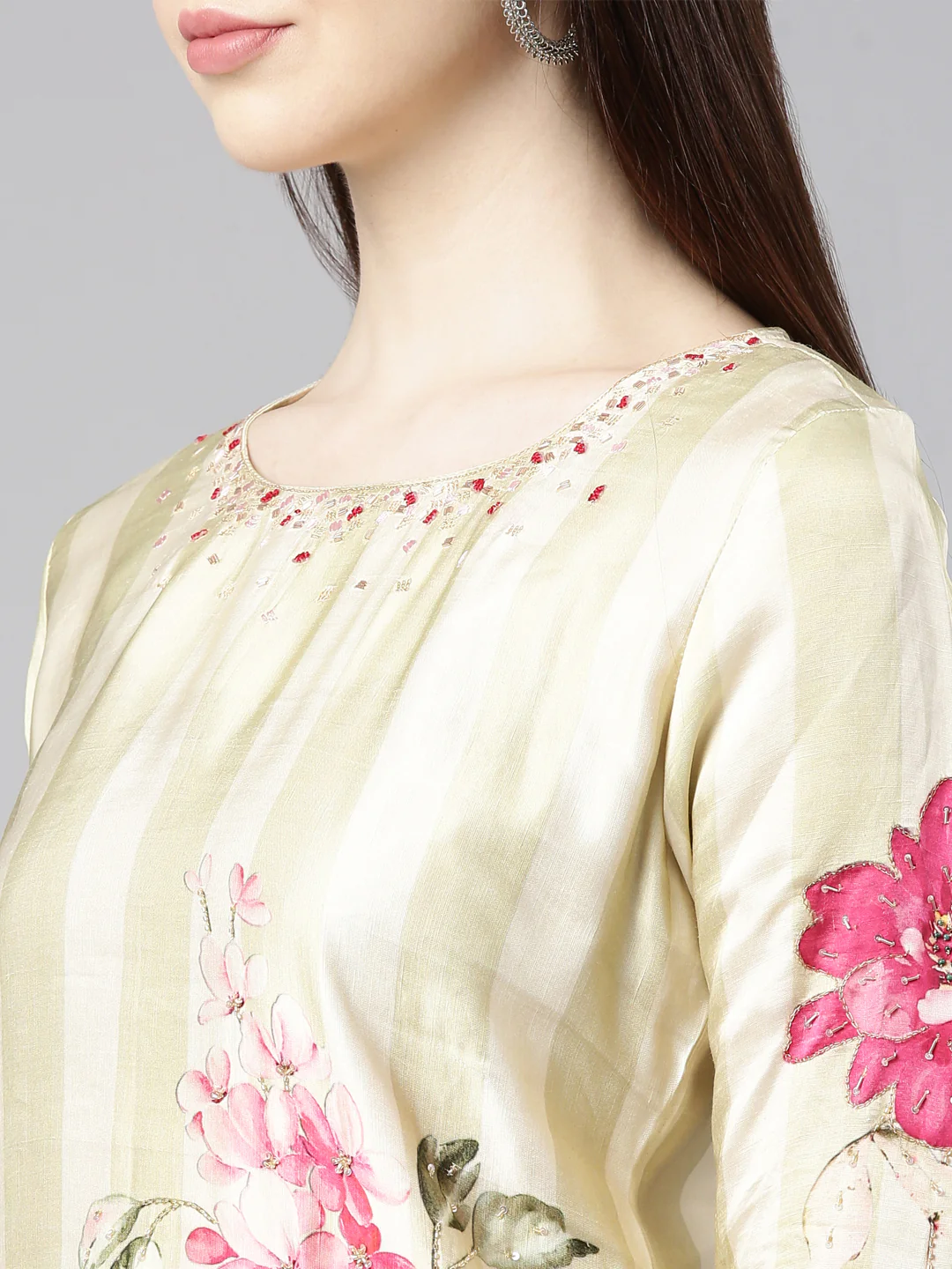 Neerus Green Straight Casual Floral Straight Kurta - Image 5