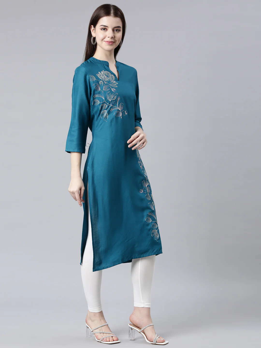 Neerus Green Straight Casual Floral Straight Kurta - Image 3