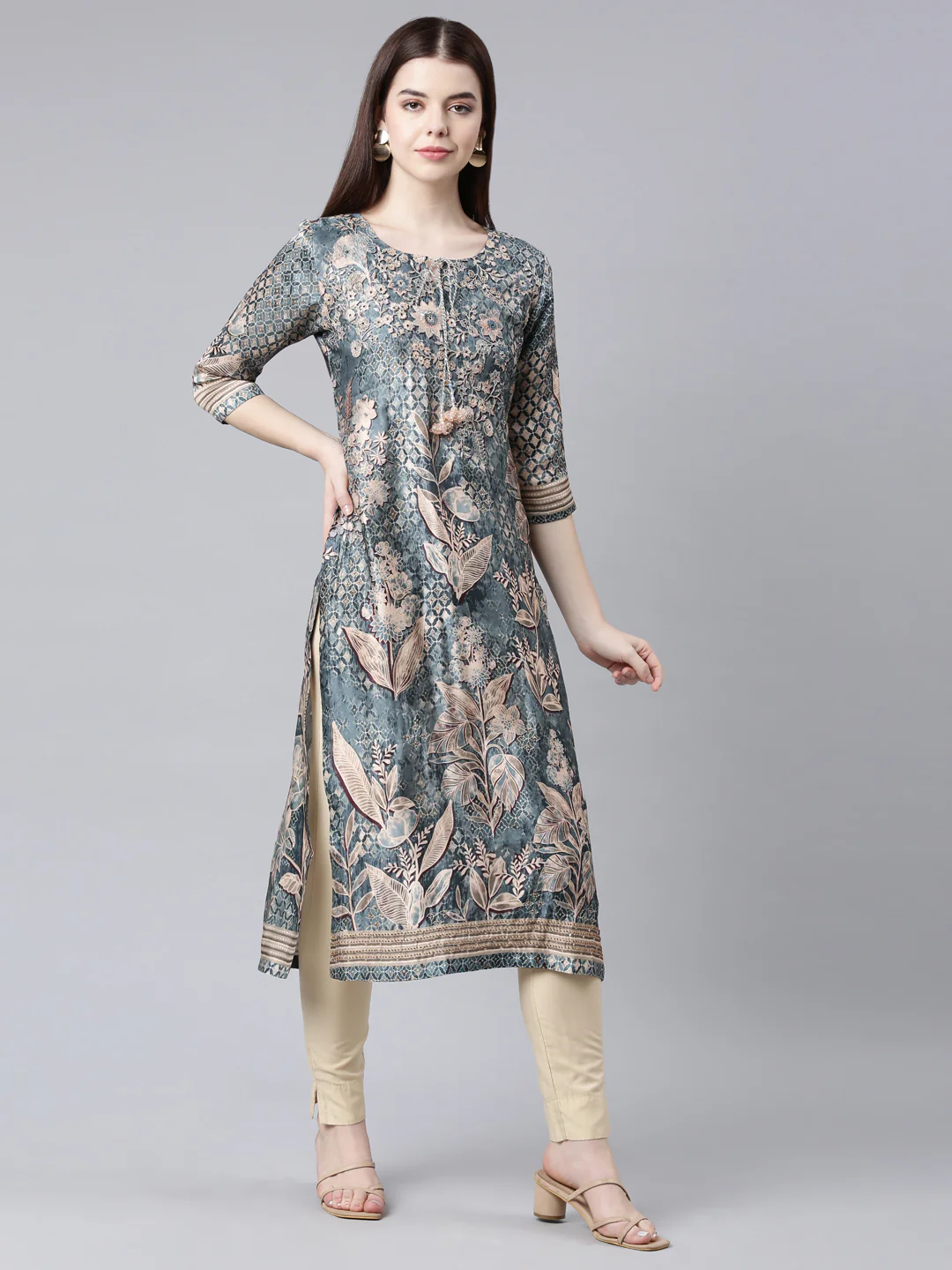 Neerus Green Straight Casual Floral Straight Kurta - Image 2