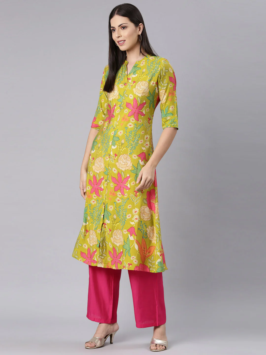 Neerus Green Straight Casual Floral Straight Kurta - Image 6