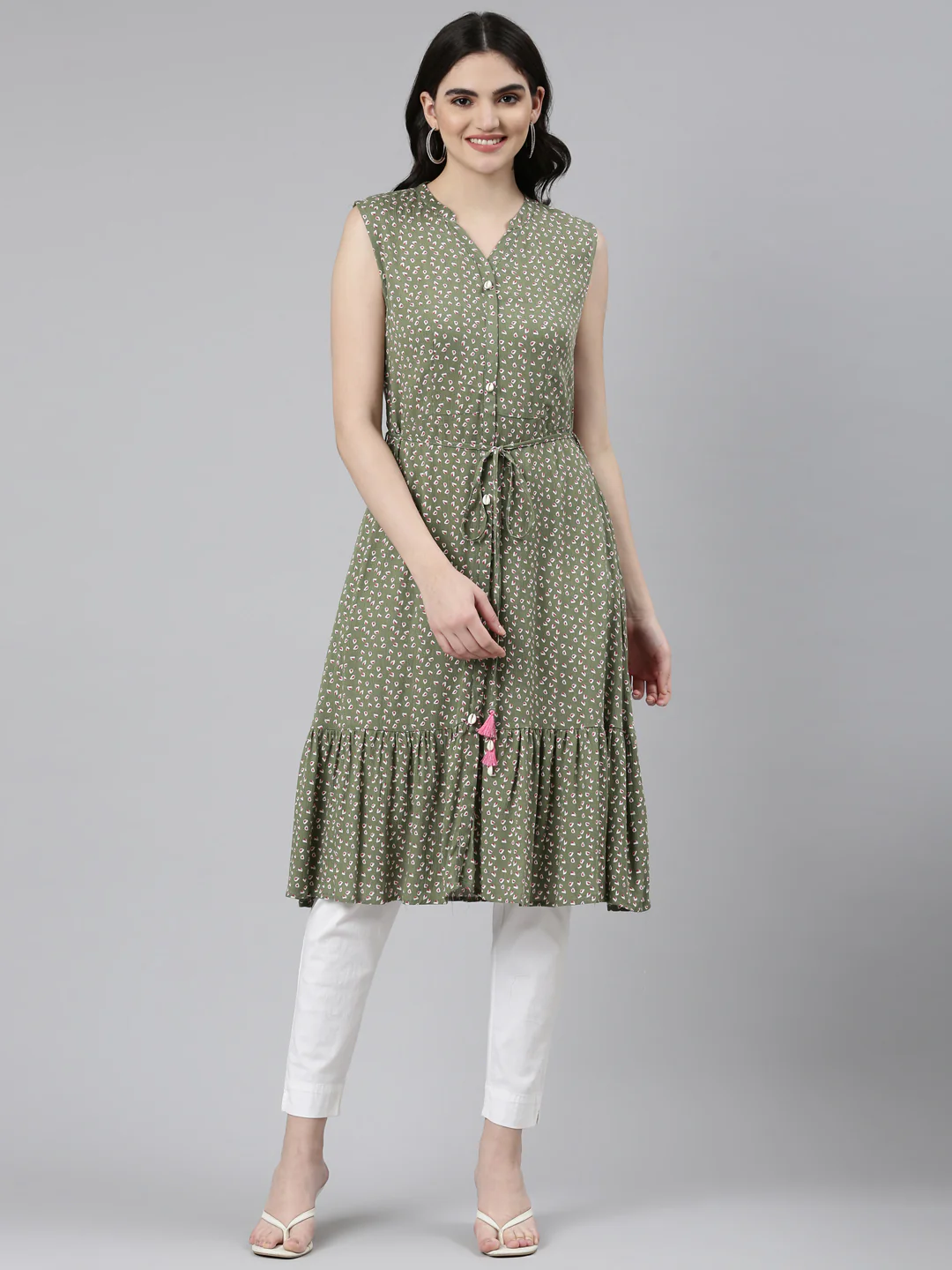 Neerus Green Straight Casual Printed Dress