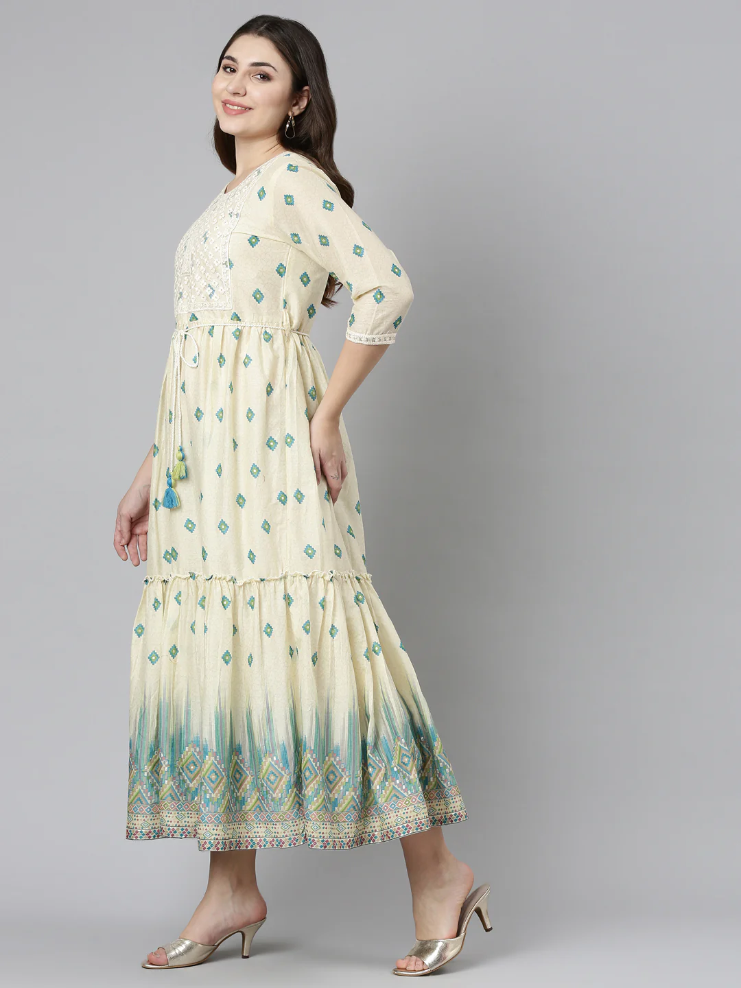 Neerus Green Straight Casual Printed Dress - Image 2