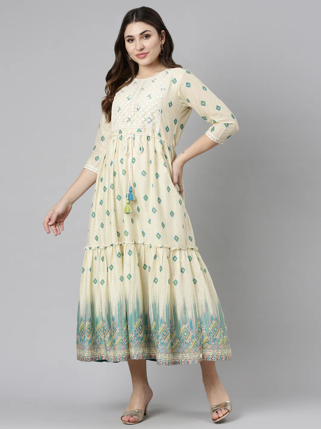 Neerus Green Straight Casual Printed Dress - Image 5