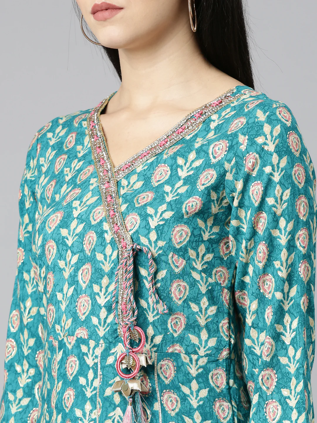 Neerus Green Straight Casual Printed Dress - Image 4