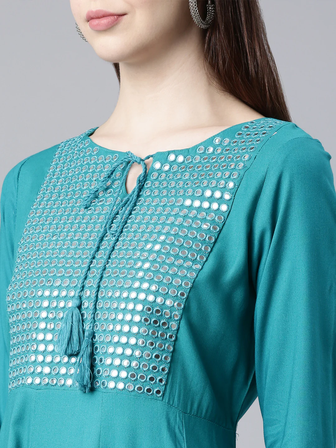 Neerus Green Straight Casual Solid Anarkali Kurta - Image 5