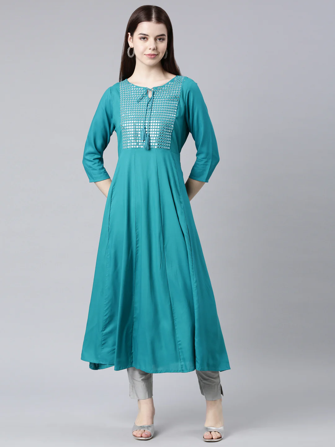 Neerus Green Straight Casual Solid Anarkali Kurta - Image 7