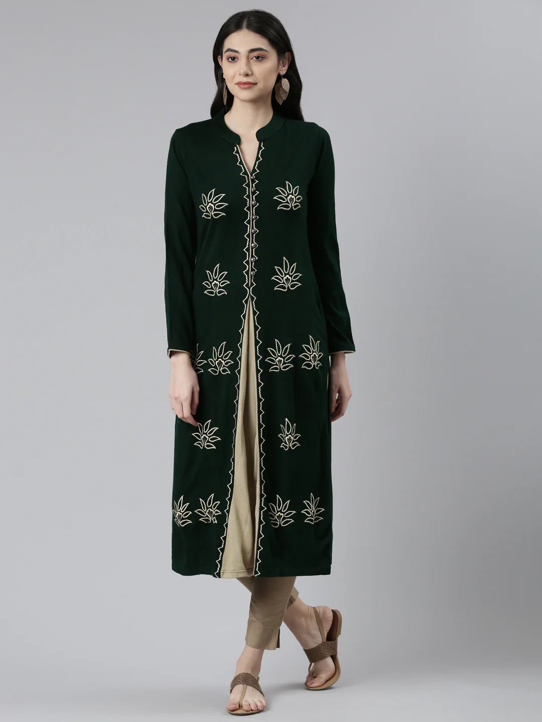 Neerus Green Straight Embroidered Cotton Wool Kurta