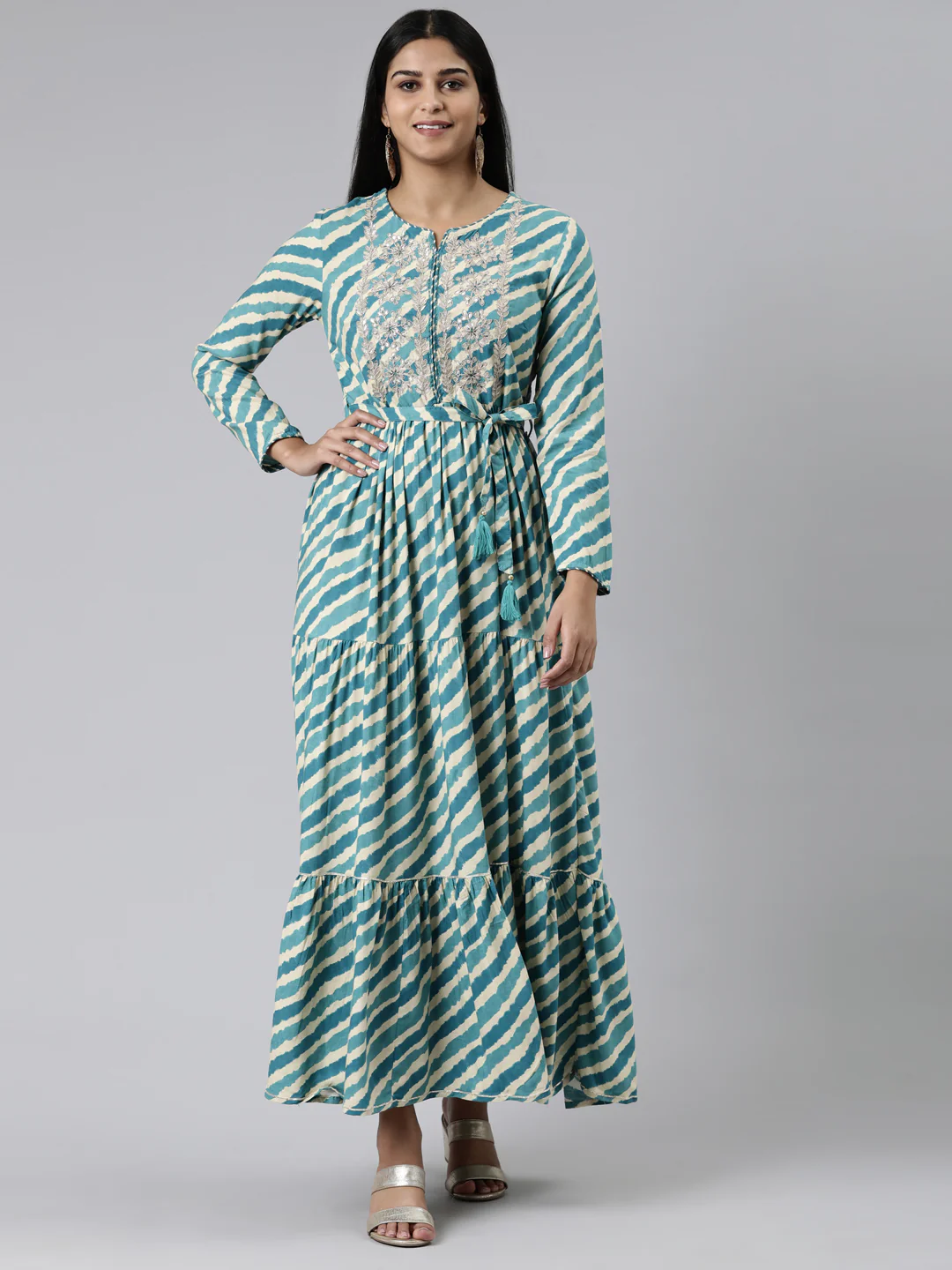 Neerus Green Straight Printed Viscose Rayon Kurta