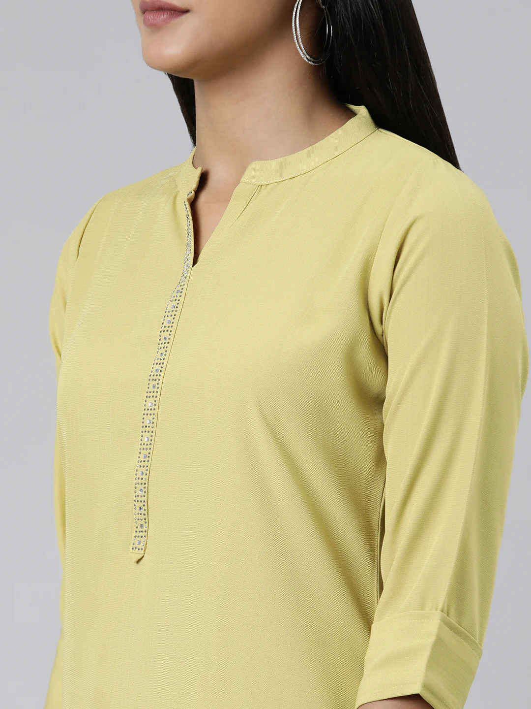 Neerus Green Straight Solid Viscose Rayon Kurta - Image 4