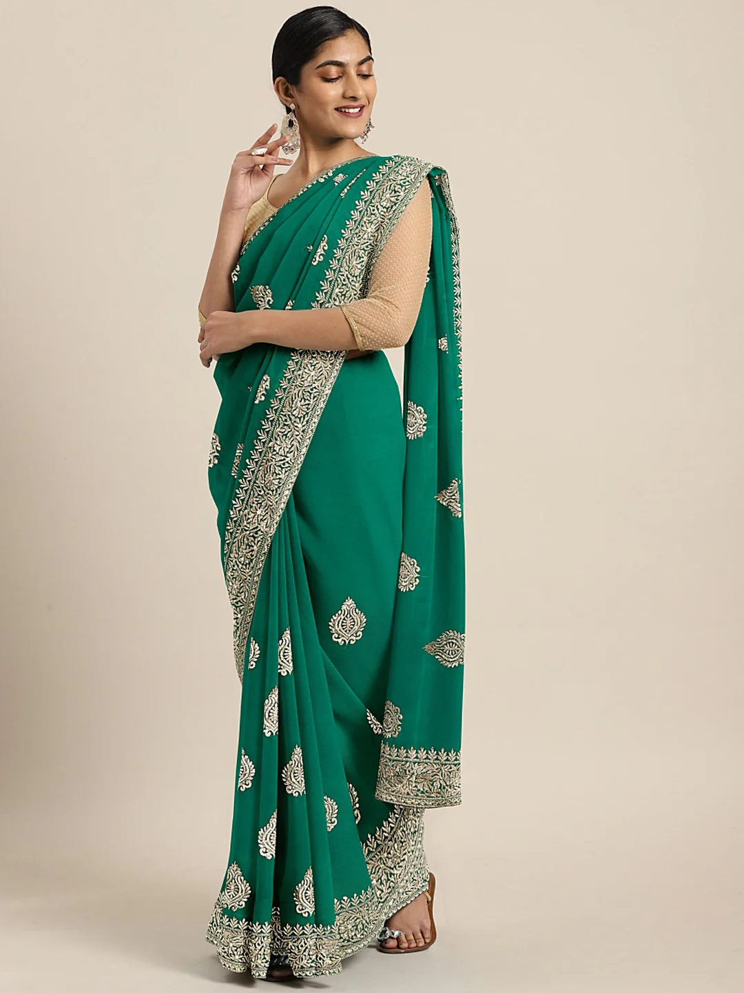 Neerus Green Textured Saree With Blouse